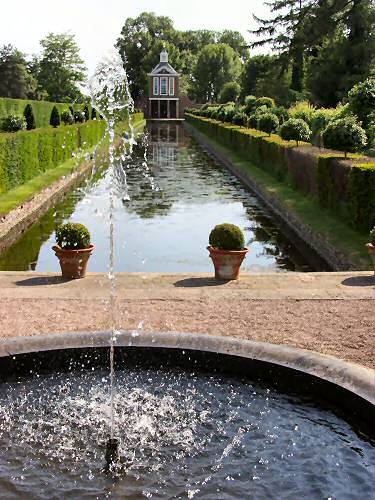 Fountain and water feature